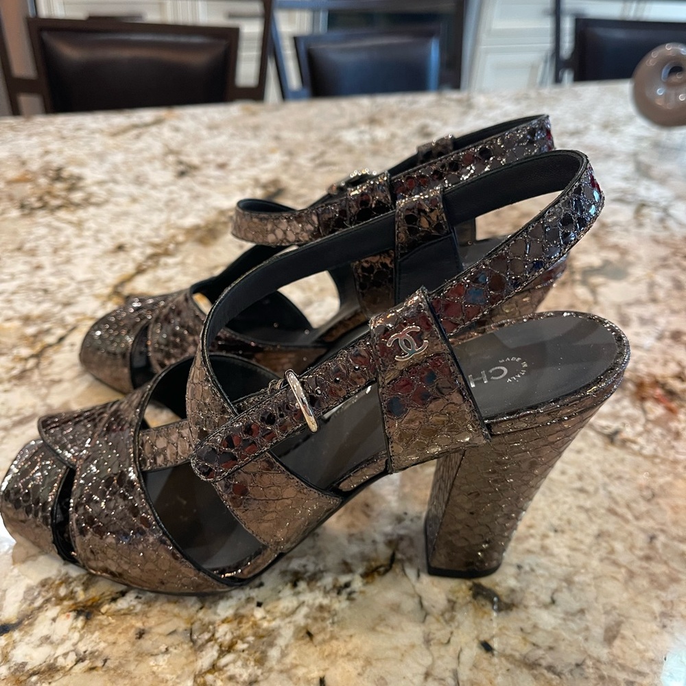 Chanel Python Sandals,Exelent Conditions - image 2